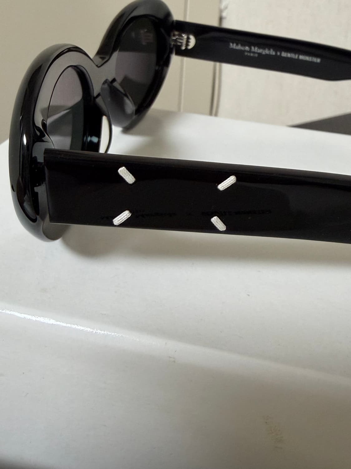 젠틀 몬스터 x 메종 마르지엘라 MM005 블랙 선글라스 상품이미지4