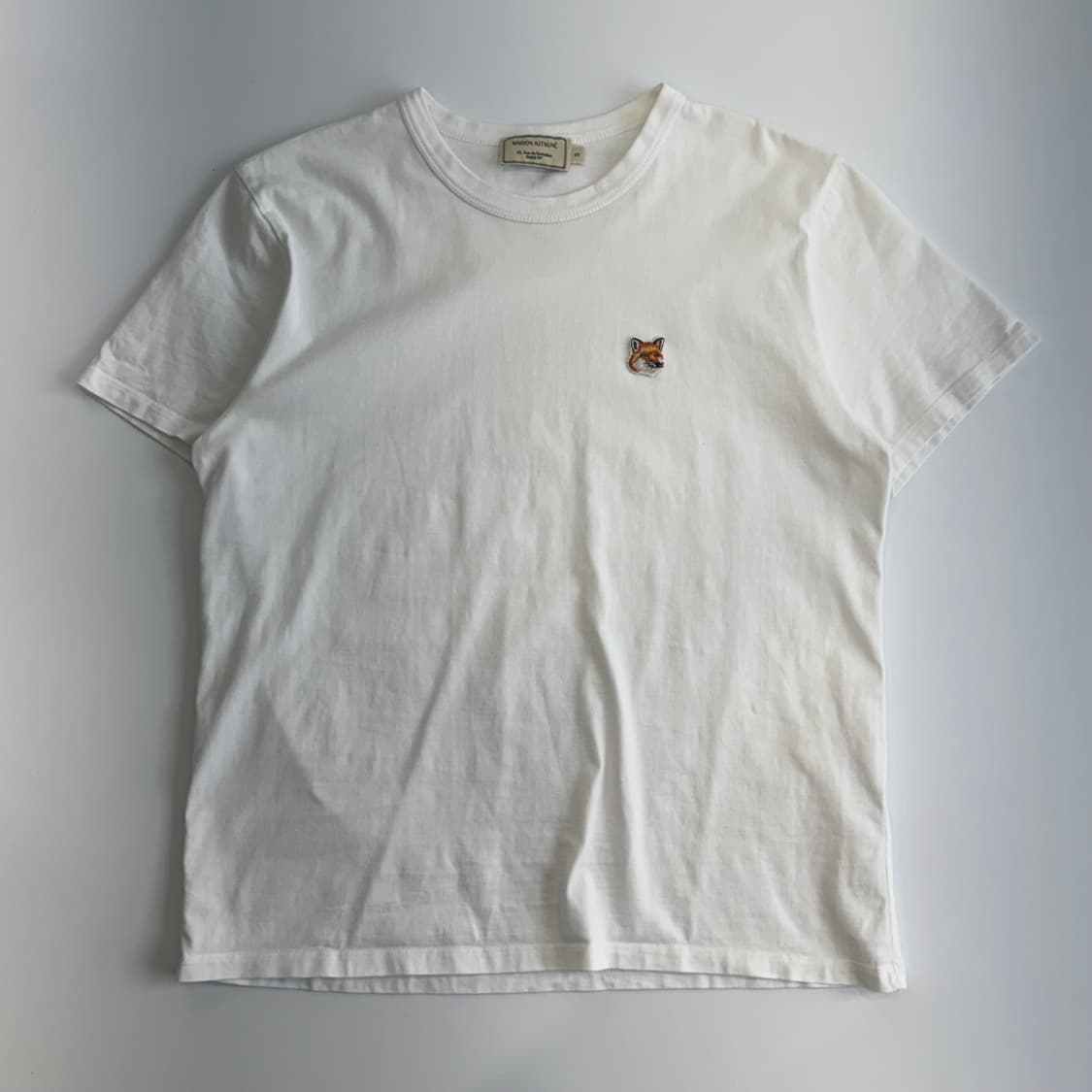 Maison kitsune 메종키츠네 스몰로고 화이트 반팔  상품이미지3