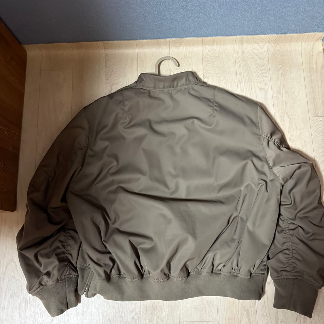 유니클로 C MA-1 봄버 자켓 올리브 XL 상품이미지4