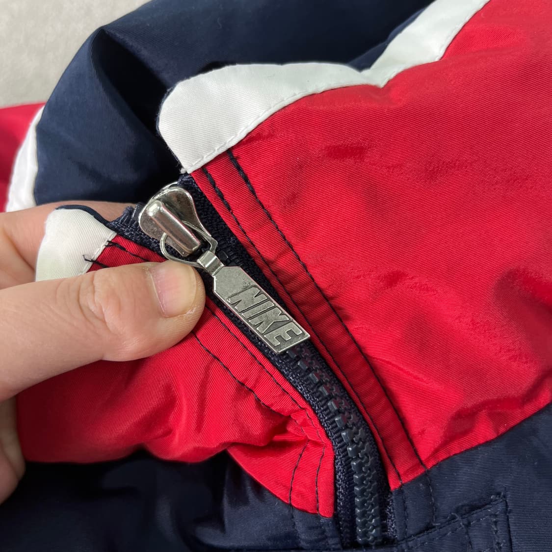 110 나이키 00s 덕다운 올드스쿨 점퍼 상품이미지4