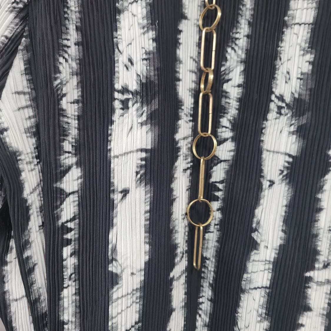 블랙 화이트 주름가디건 상품이미지7