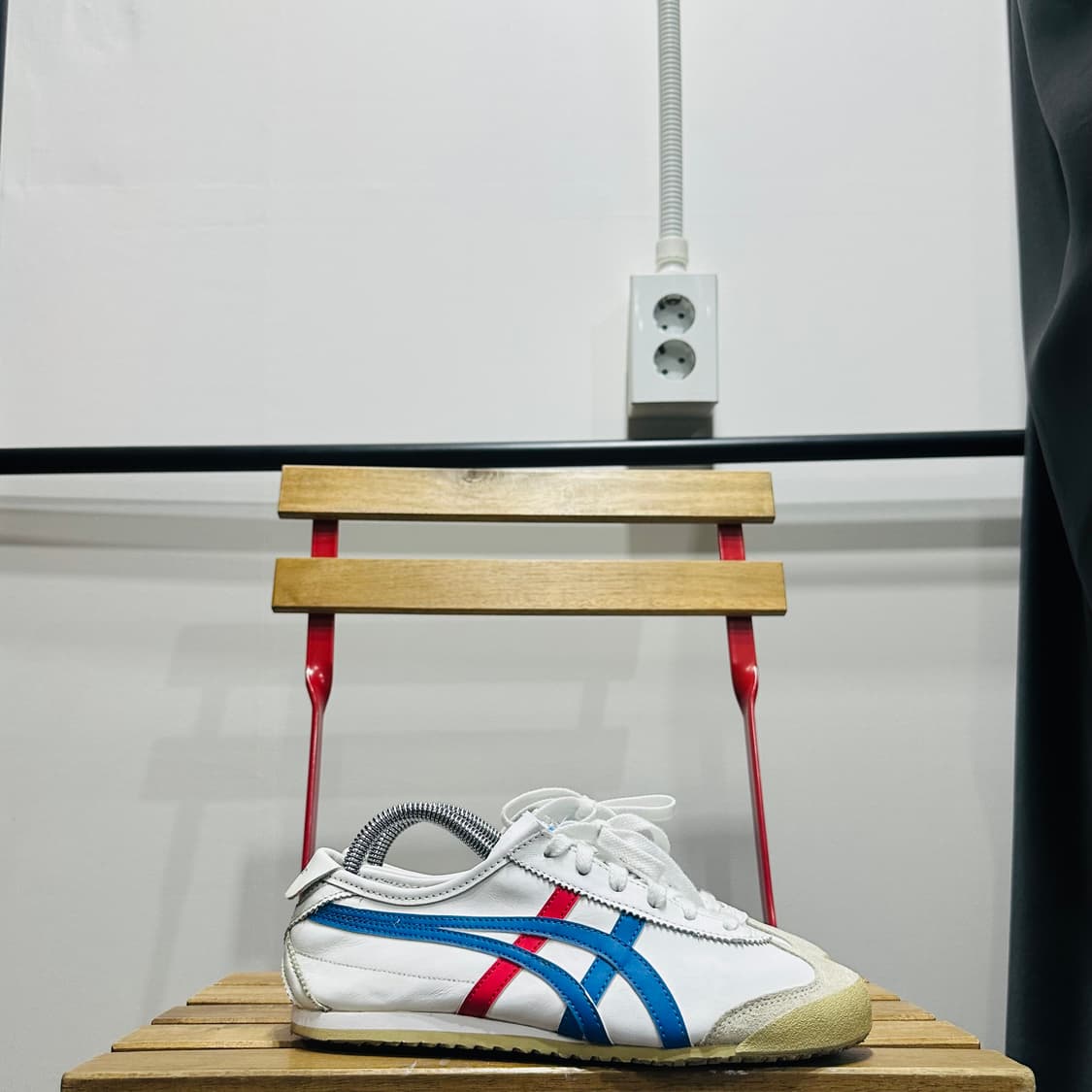 240) 오니츠카타이거 운동화 여성 여자 신발 멕시코66 흰파빨 상품이미지1