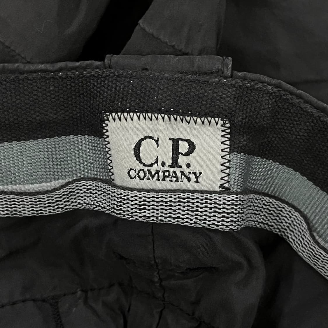 [정품/48] C.P.컴퍼니 블랙 카고 바지 b13 상품이미지4