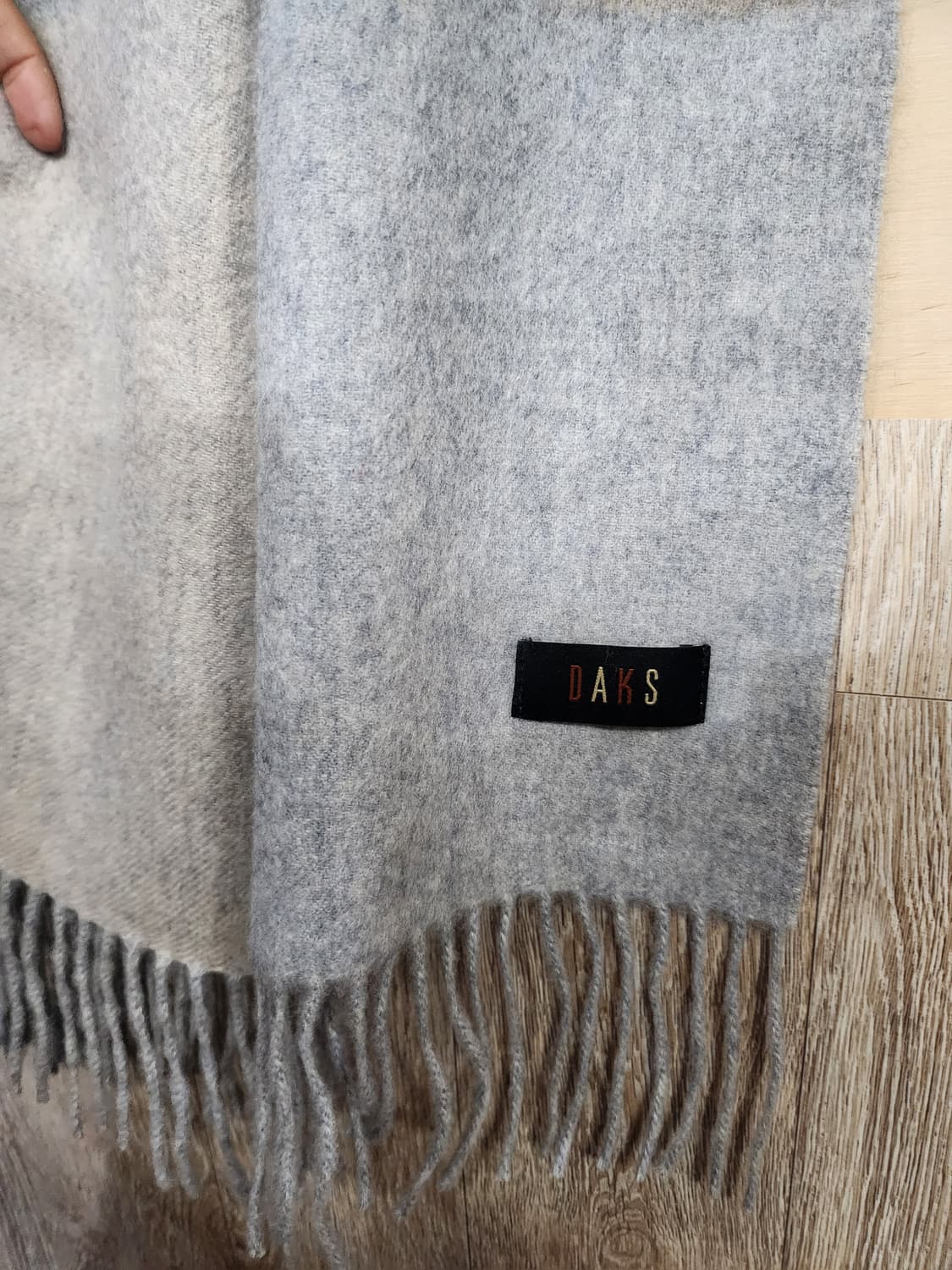 832) 닥스 DAKS 캐시미어100%  목도리 상품이미지2