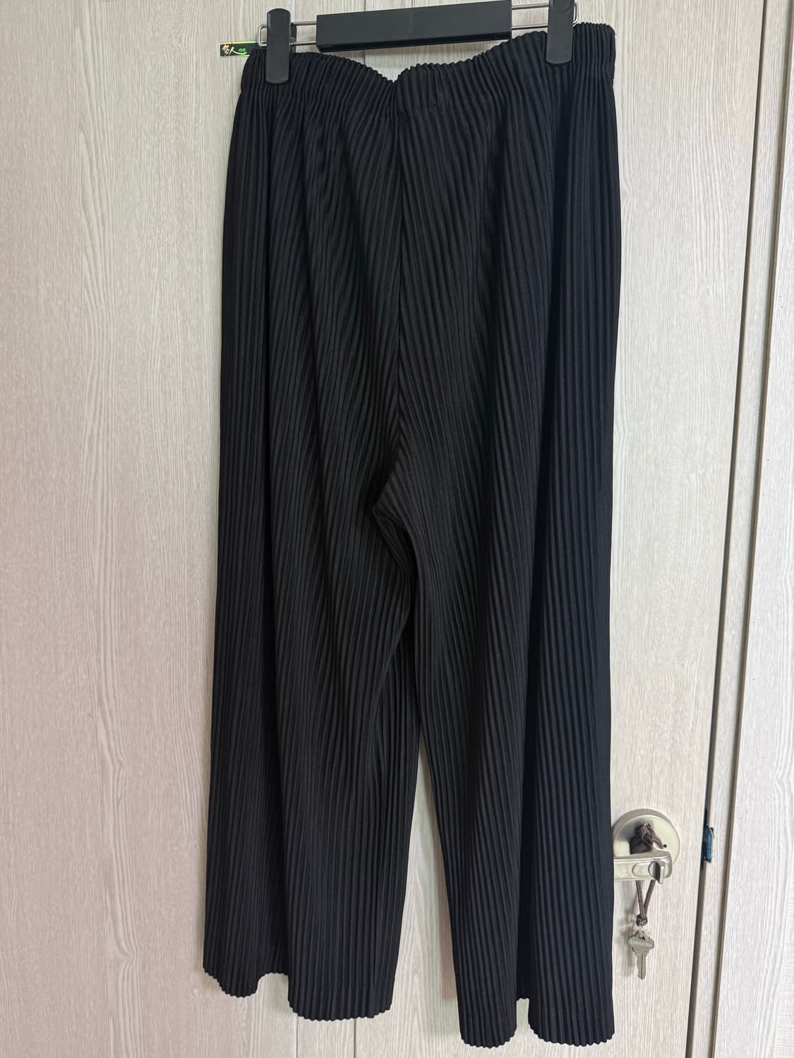 tngt yoyogi 와이드핏 플리츠 팬츠 상품이미지3