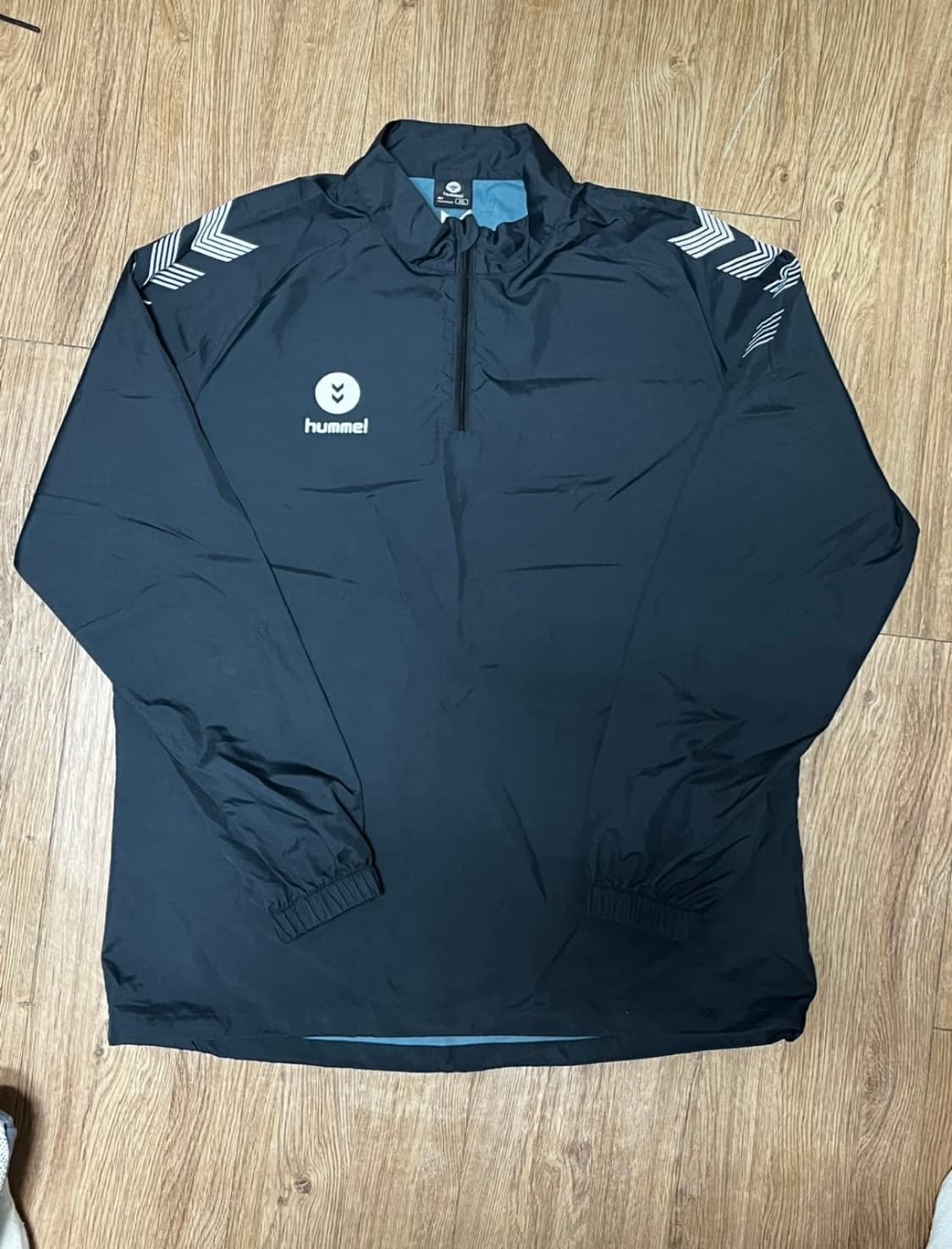 험멜 윈드브레이커 바람막이 상품이미지1