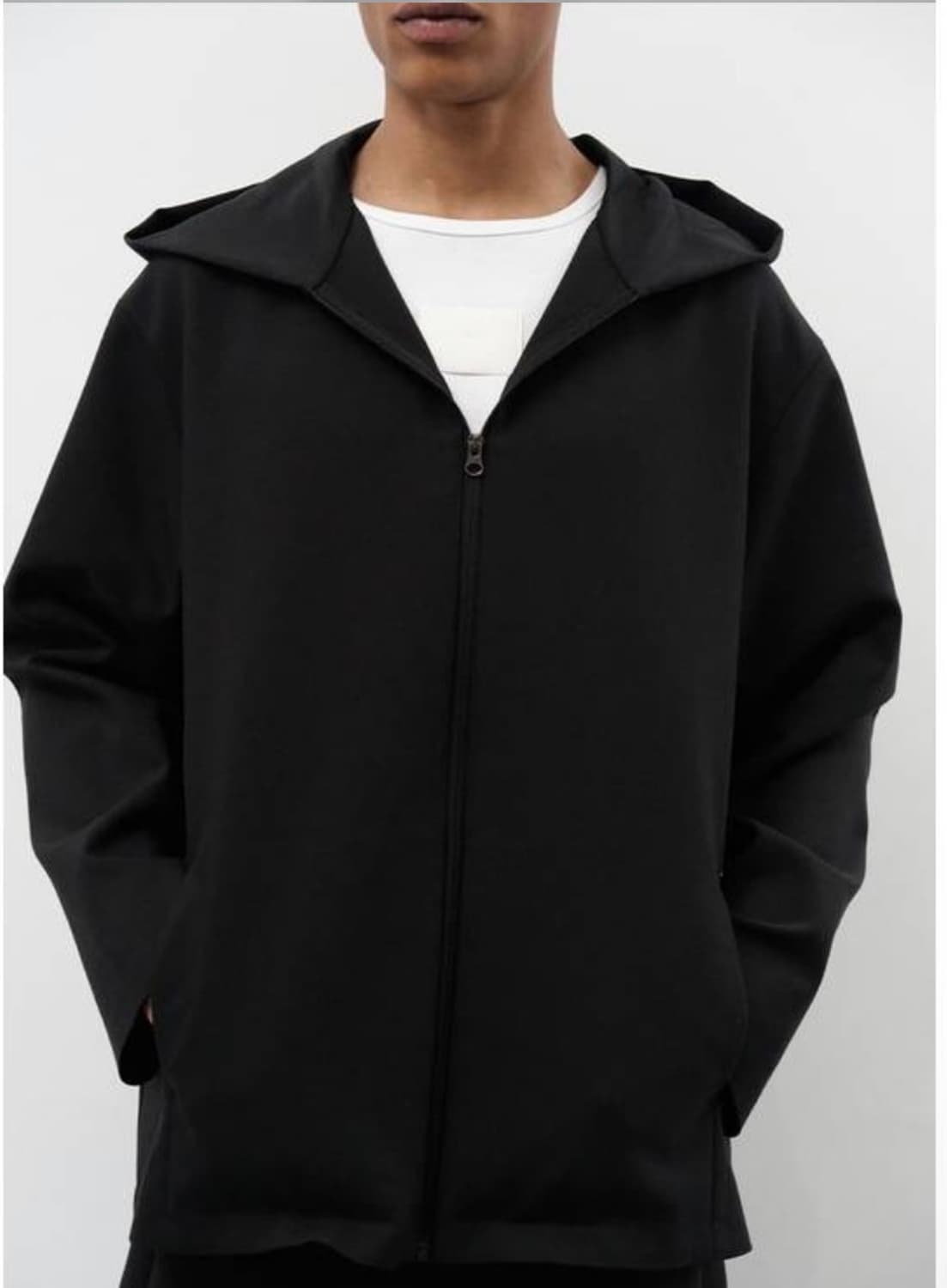 아모멘토 후드점퍼 상품이미지5