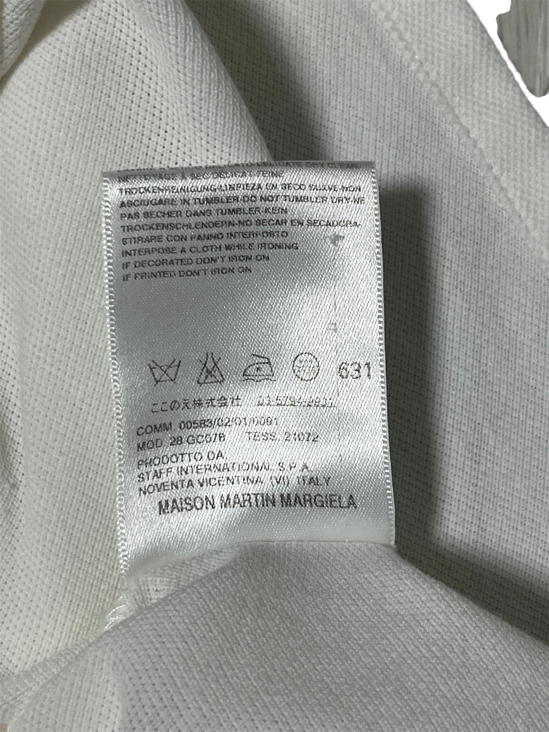 Martin Margiela White V-neck T-Shirts 상품이미지4