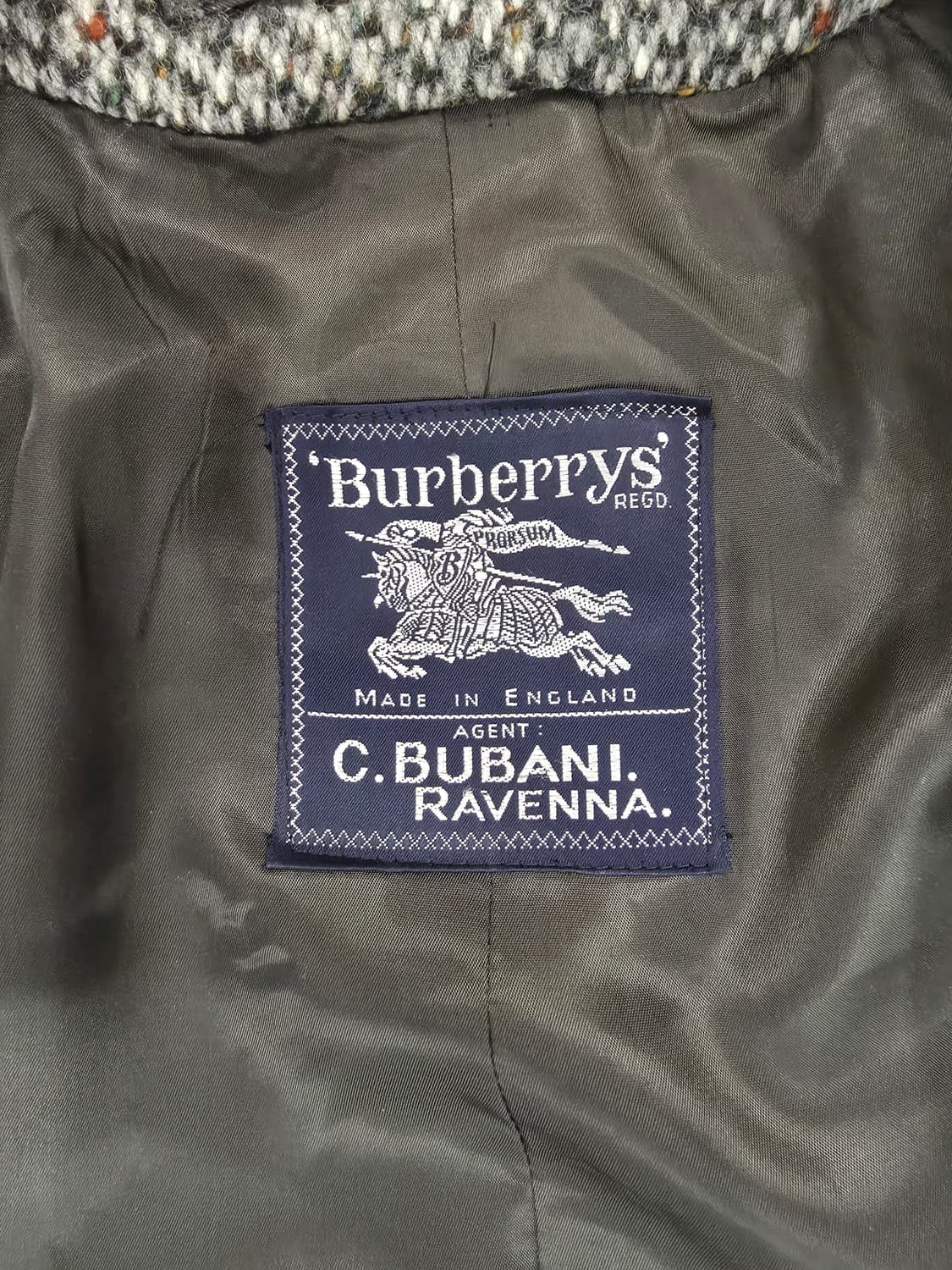 버버리 아이리쉬 트위드 코트 상품이미지5