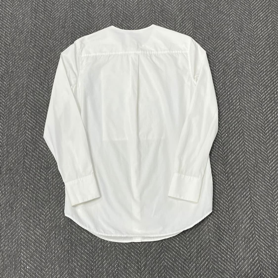 띠어리 논카라 블라우스 v0122 상품이미지2