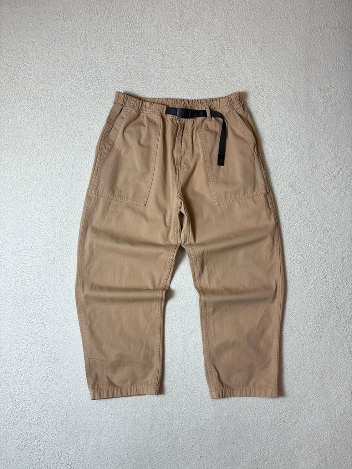 그라미치 피그먼트 와이드 테이퍼드 팬츠 PN7792 상품이미지1