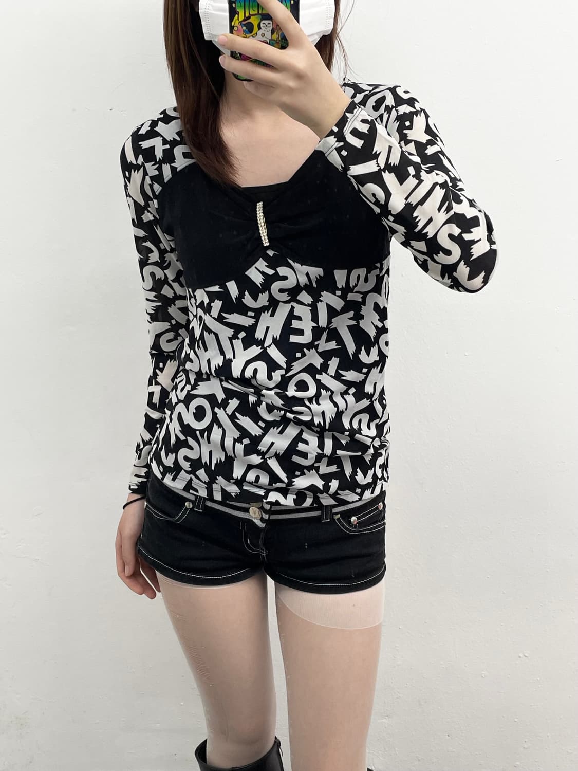 갸루 레터링 큐빅 리본 탑 상품이미지2