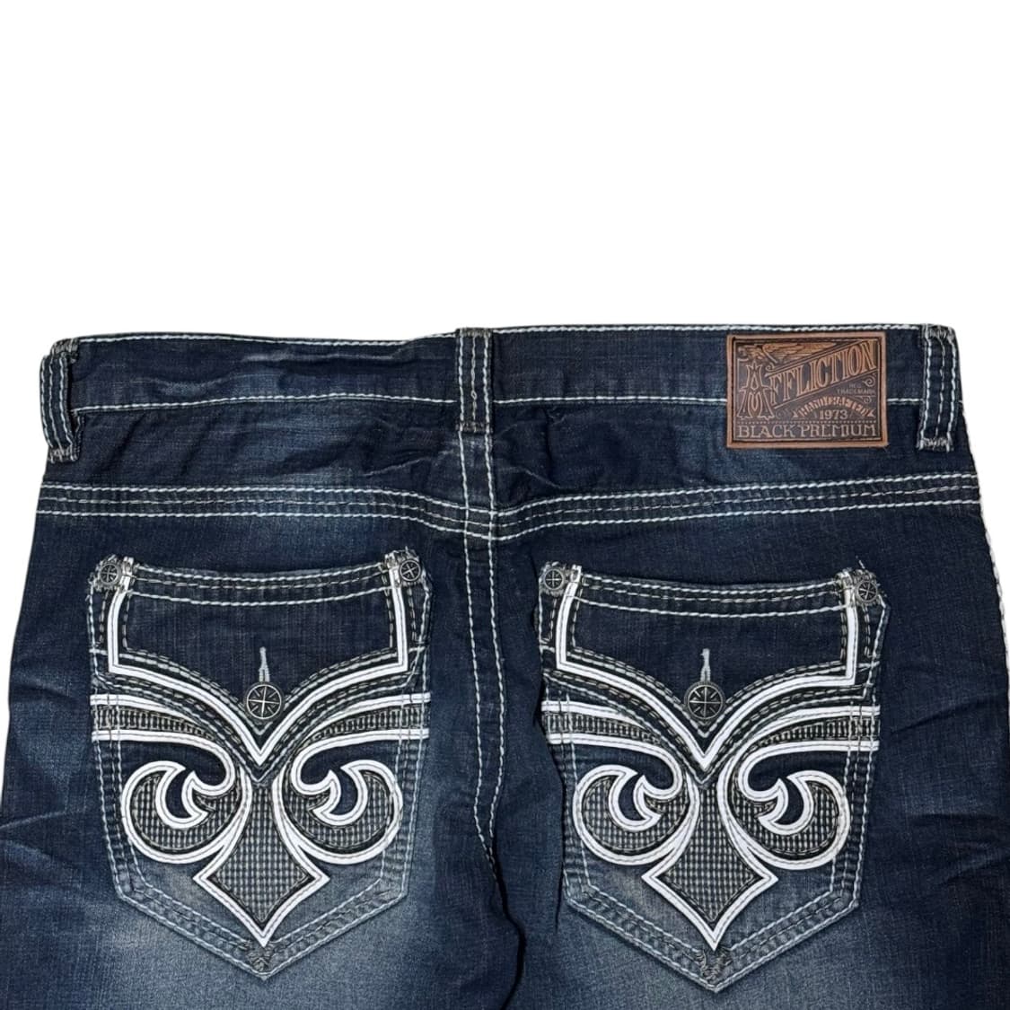 AFFLICTION 1973 핸드크래프트 고딕 버클 자수 스티치 데님팬츠 상품이미지7