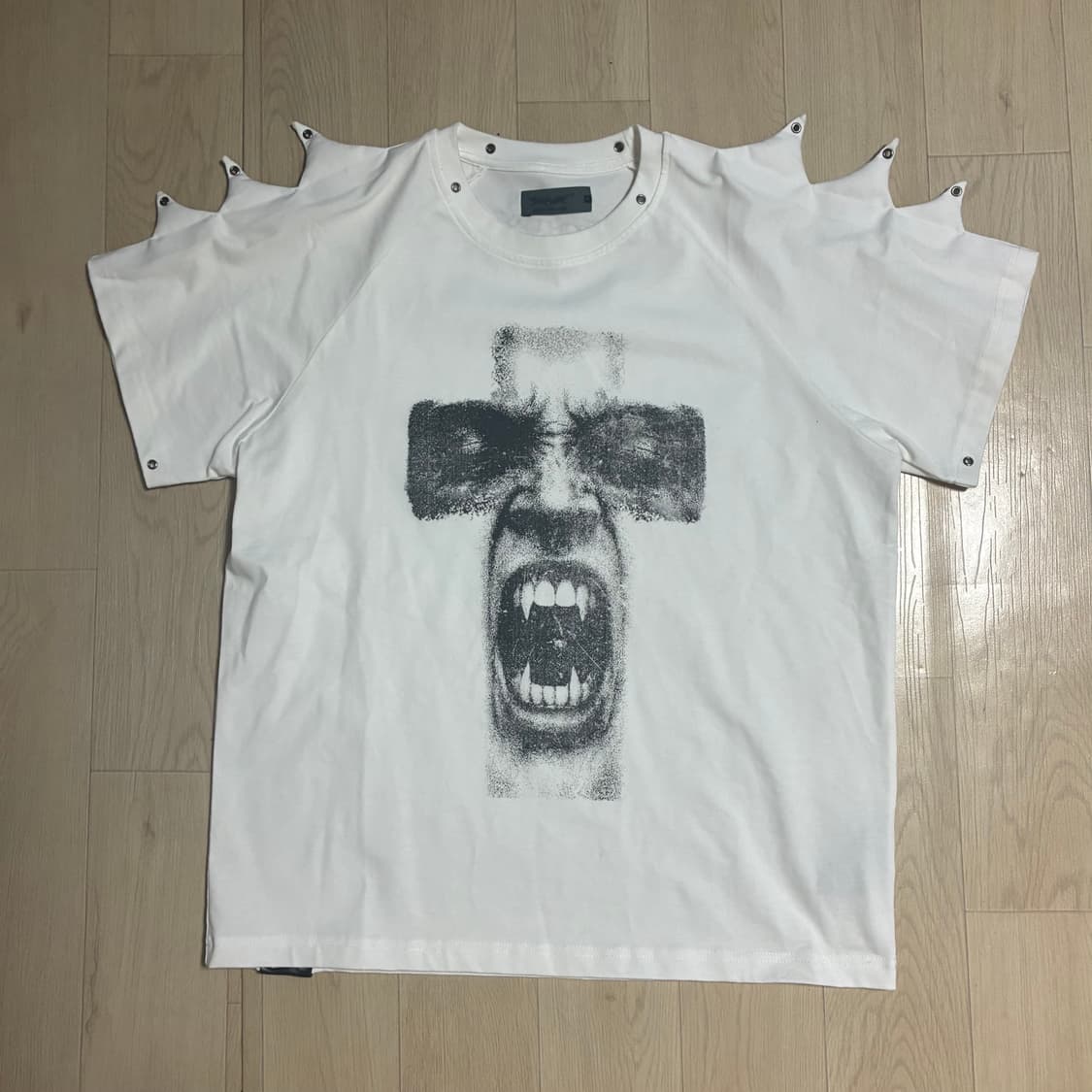 [SERONINE] White corn T-shirt 상품이미지2