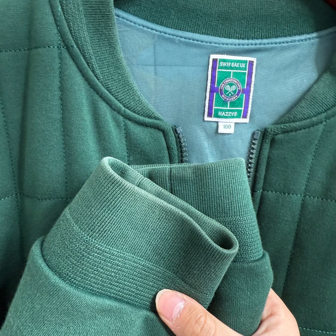 [L] 헤지스 라인배색 퀄팅집업 상품이미지7