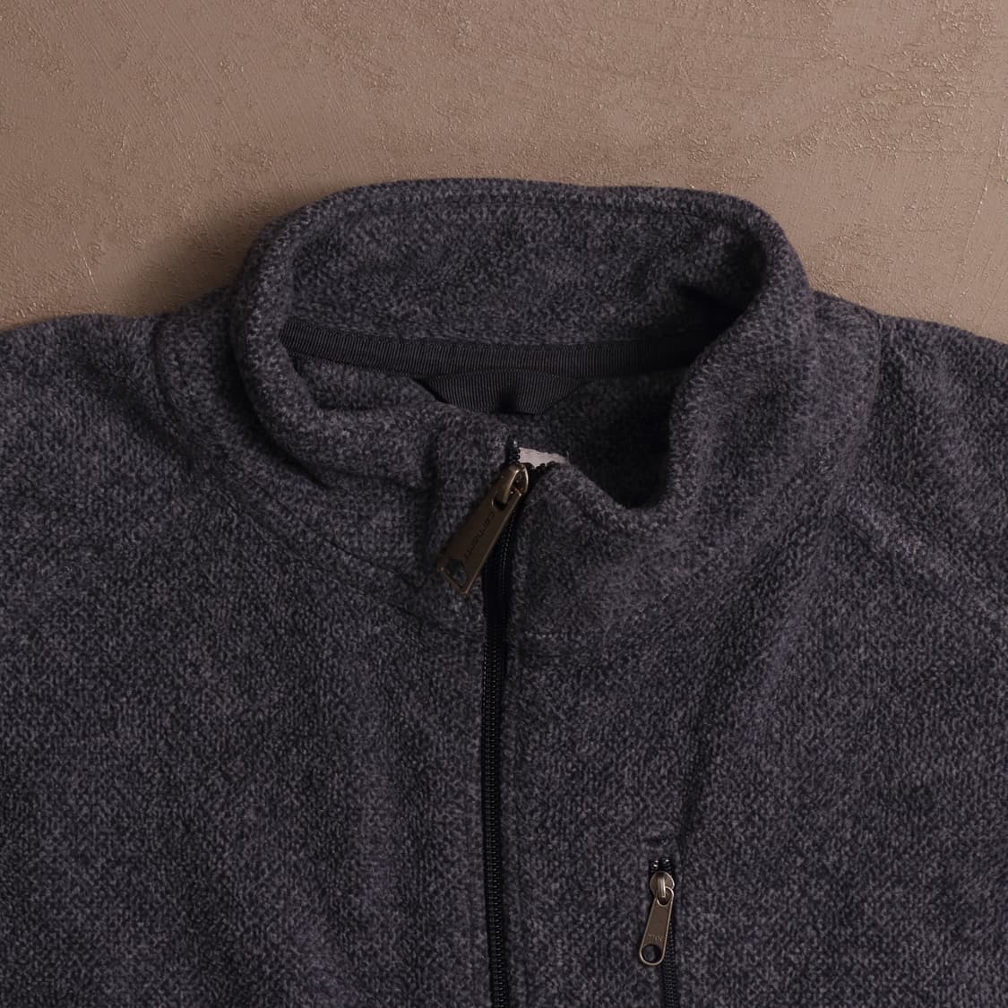 칼하트 로고 후리스 집업 조끼 A1327 상품이미지2