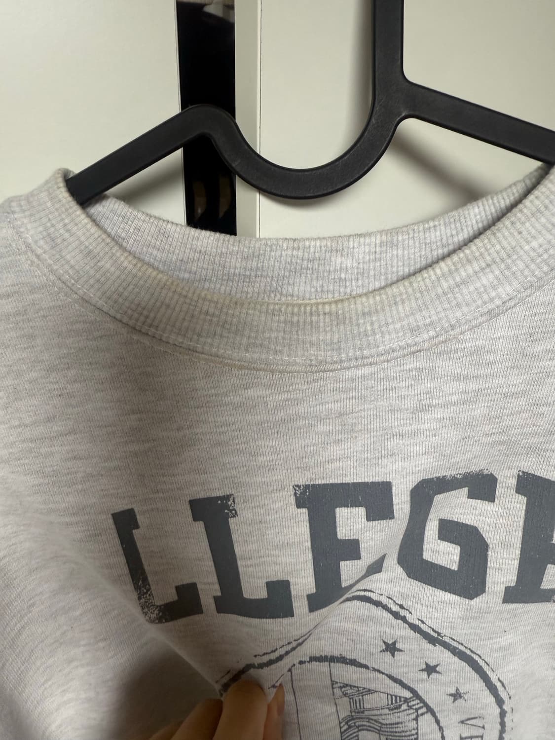 렉토 크롭 맨투맨 상품이미지2