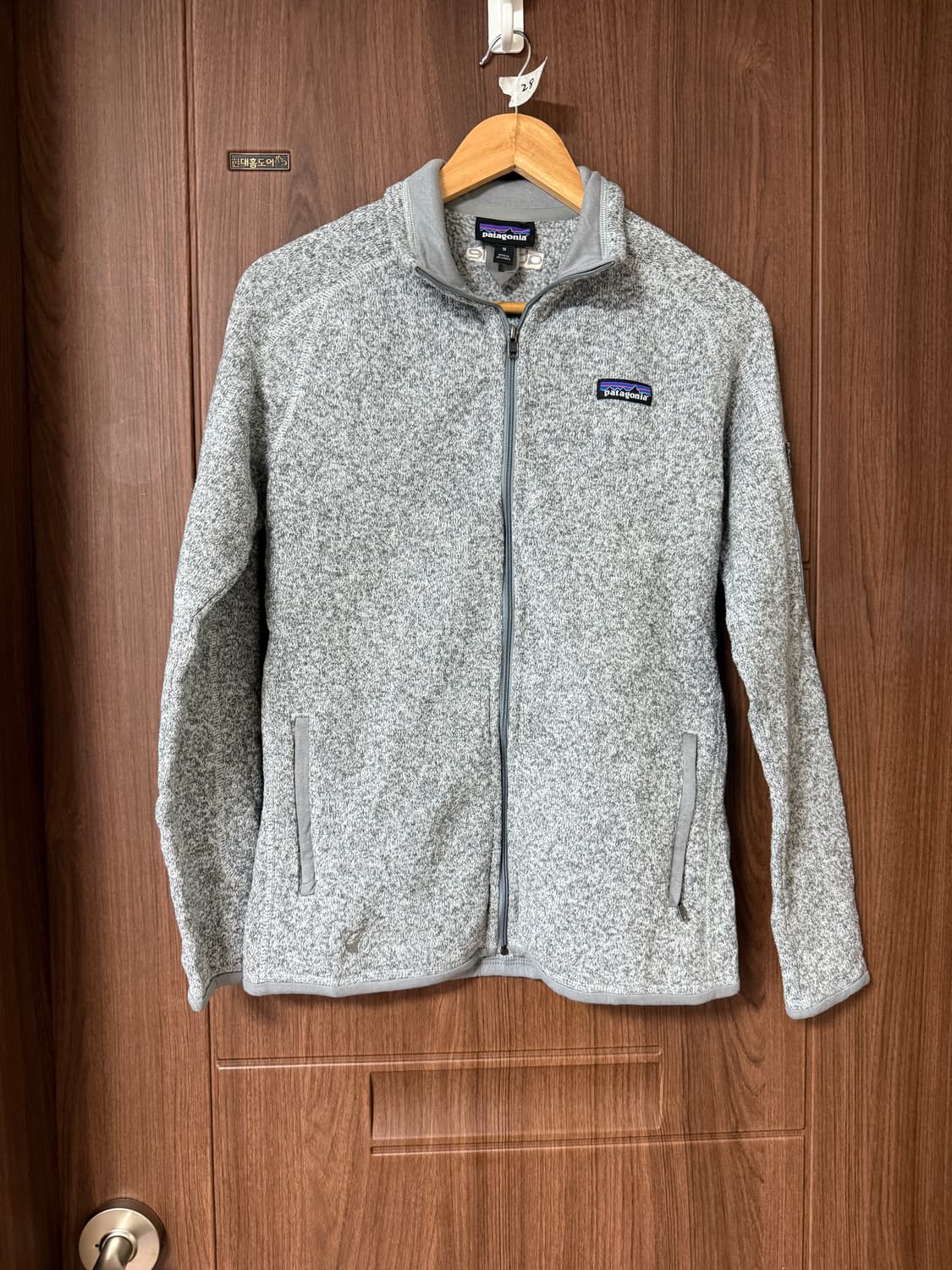 파타고니아 베터스웨터 플리스 신칠라 풀집업 그레이  상품이미지4