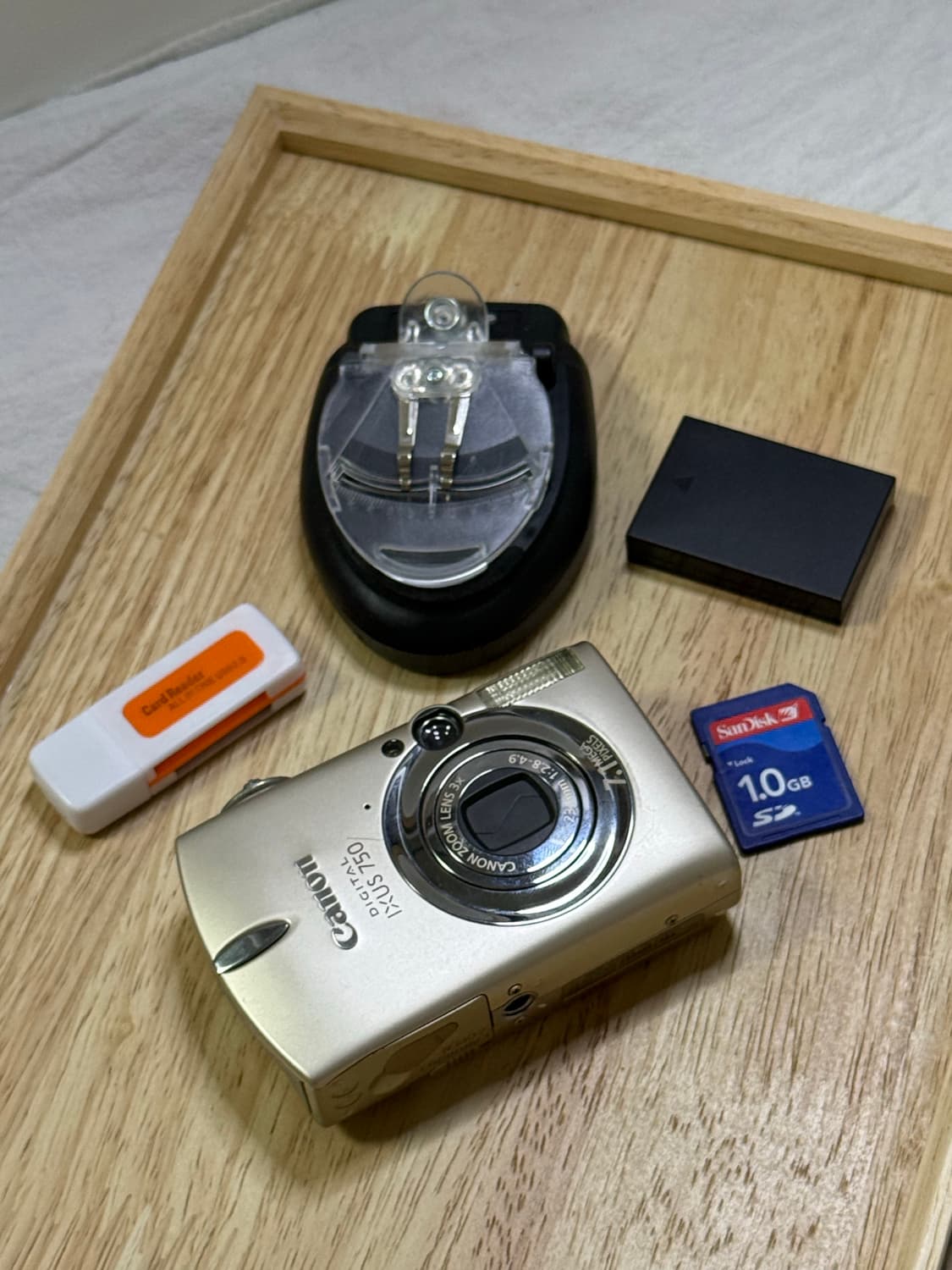 캐논 ixus 750 아일릿 원희 디카 canon 익서스 750 상품이미지1