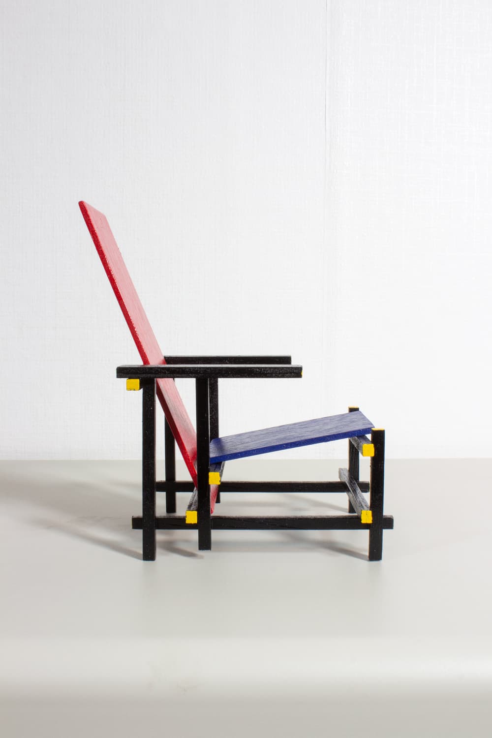 1:16스케일 Red&Blue chair 미니어처 핸드메이드 상품이미지2