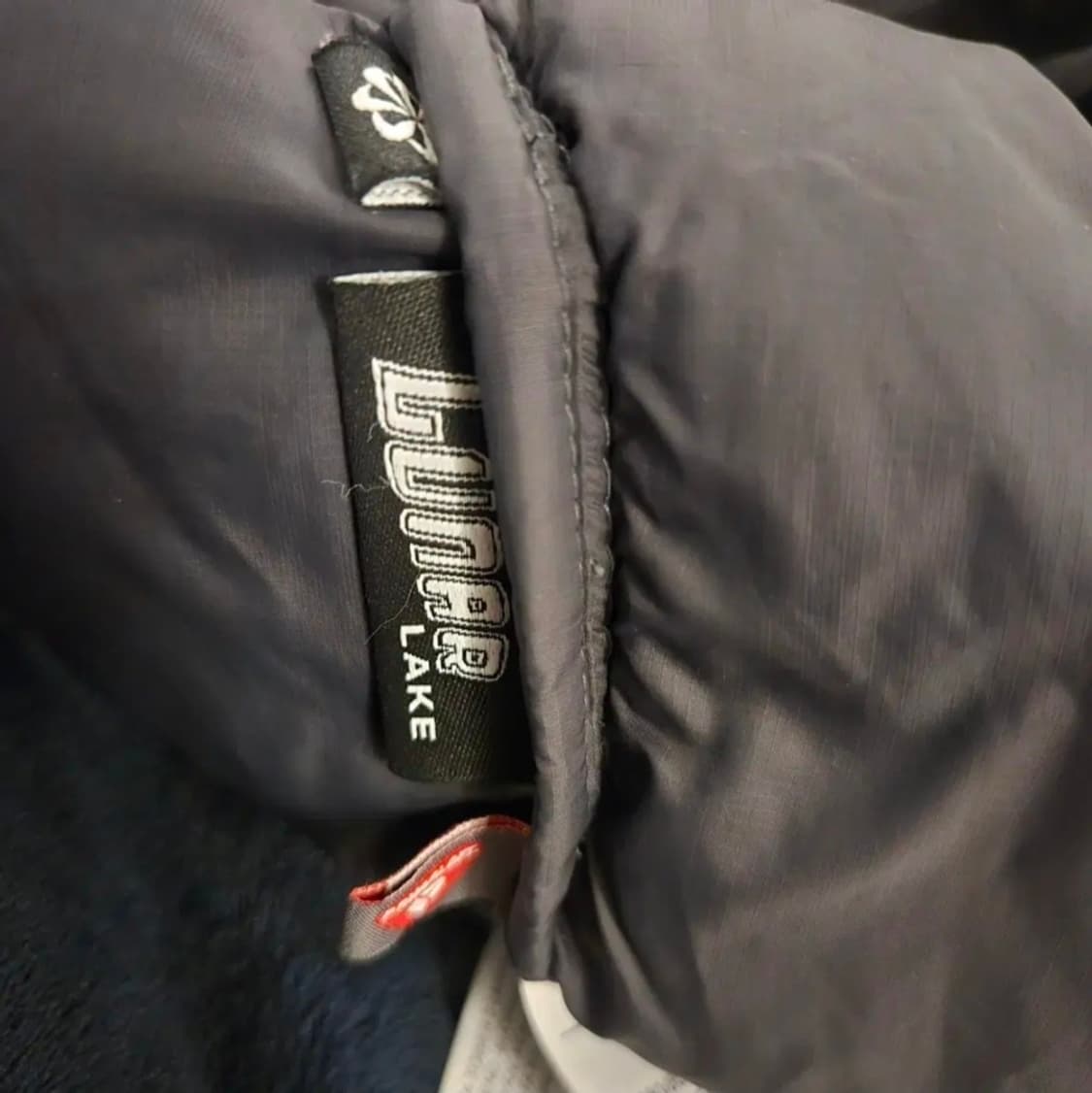 나이키 ACG 써마핏 루나레이크xs 블랙 패딩점퍼 상품이미지4