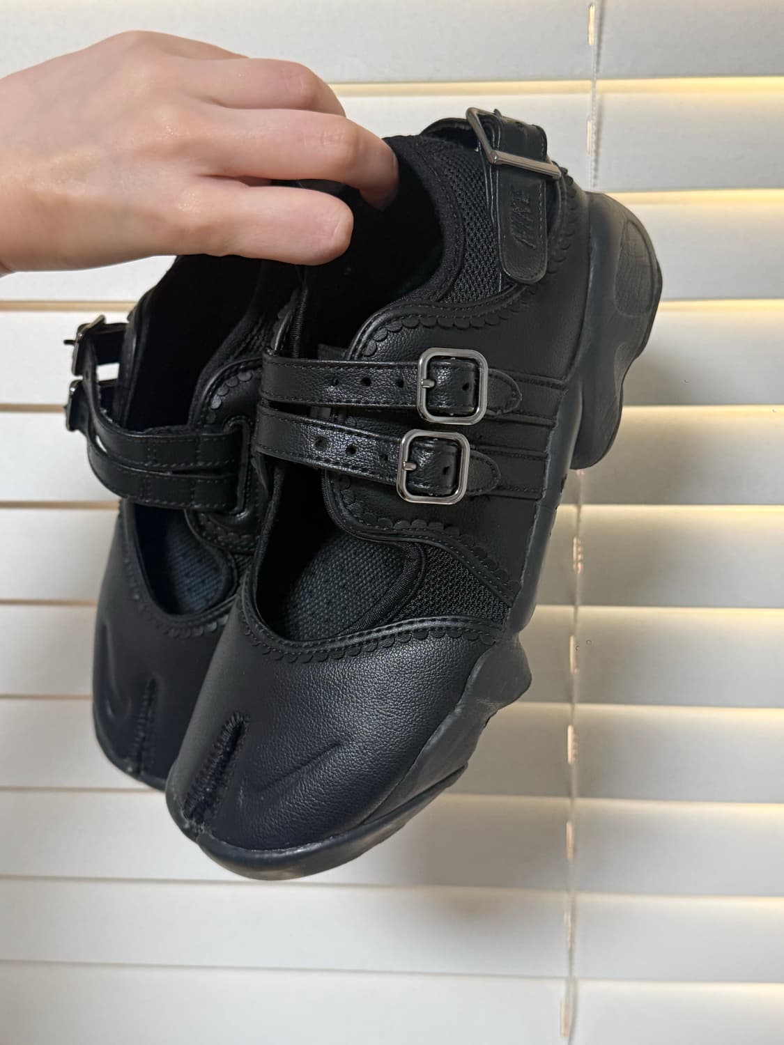 (240) 나이키 에어 리프트 브리드 스트랩 블랙 상품이미지7