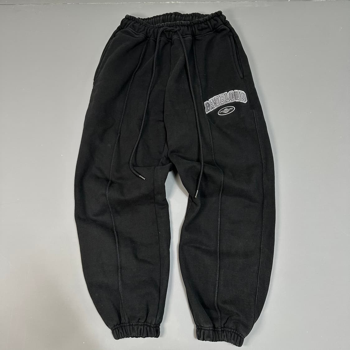 배드블러드 오버핏 조거팬츠 블랙 S [020906] 상품이미지1