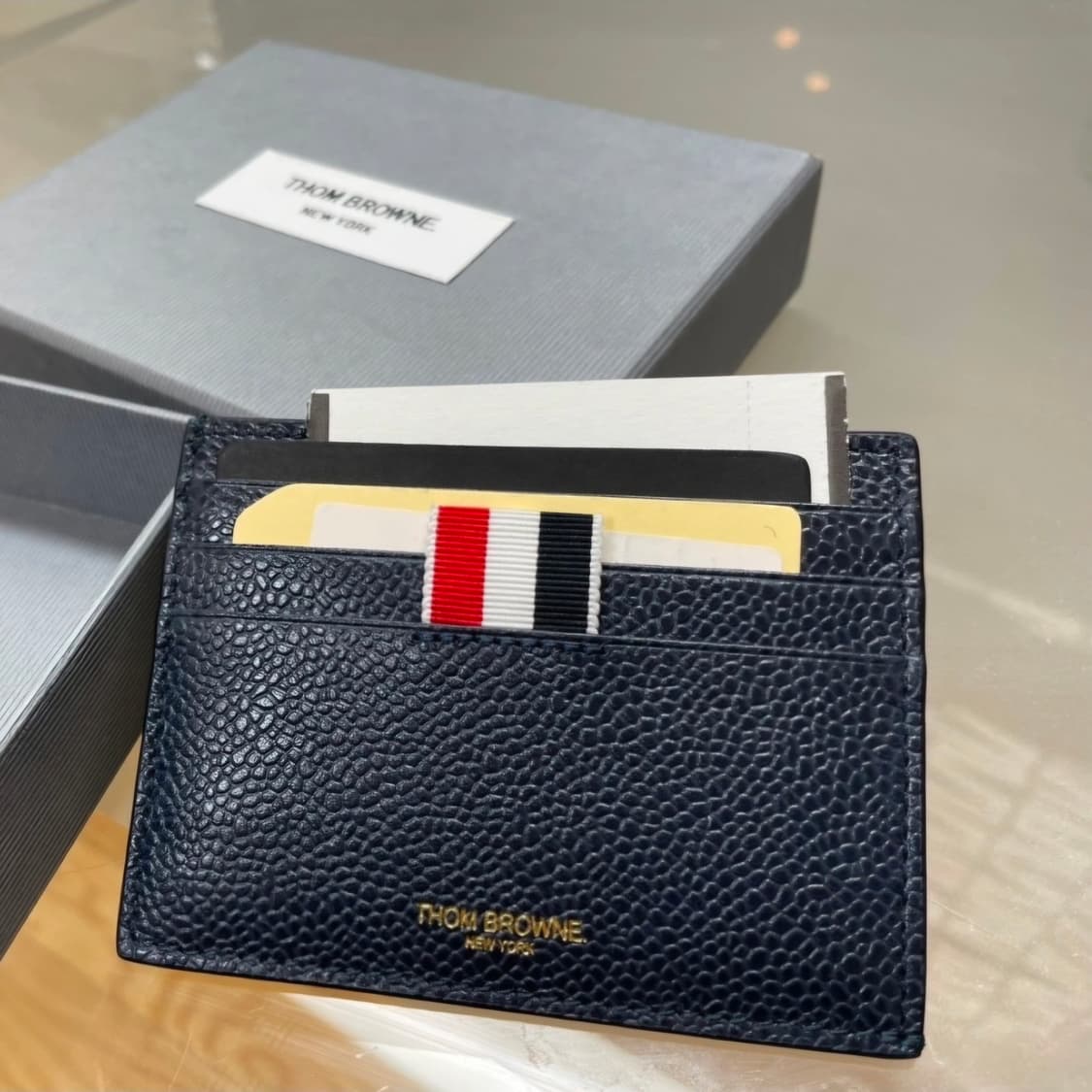 톰브라운 카드지갑 새상품 판매합니다  상품이미지2