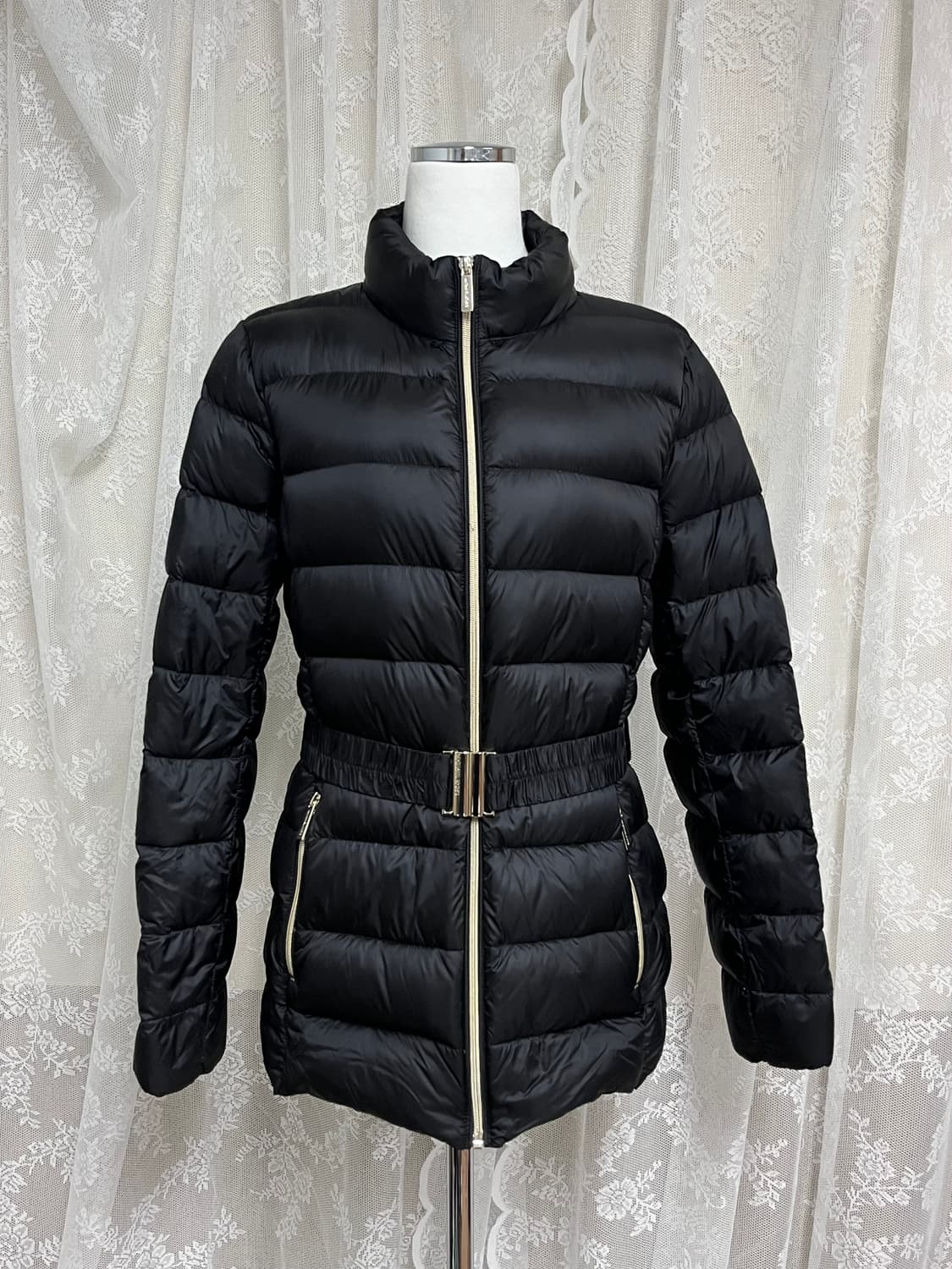 M) 마이클코어스 경량 벨트 패딩 블랙 상품이미지1