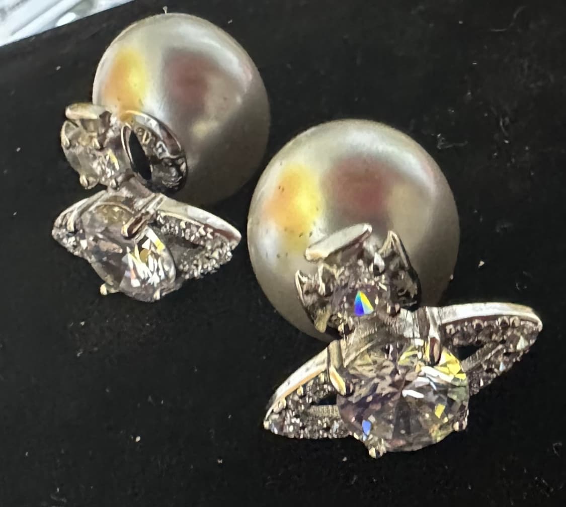 비비안 웨스트우드 진주 큐빅 귀걸이 상품이미지4