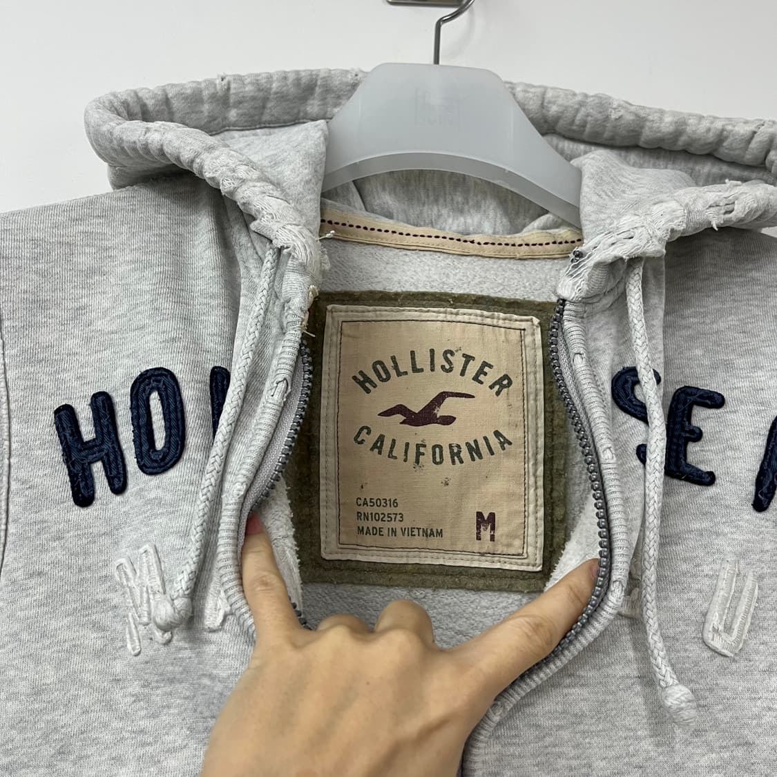 홀리스터 자수로고 멜란지그레이 후드집업 상품이미지6