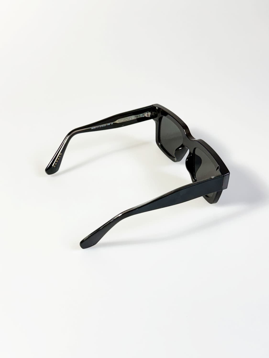 CANAAN 블랙 볼드 스퀘어 프레임 빈티지 선글라스 상품이미지4