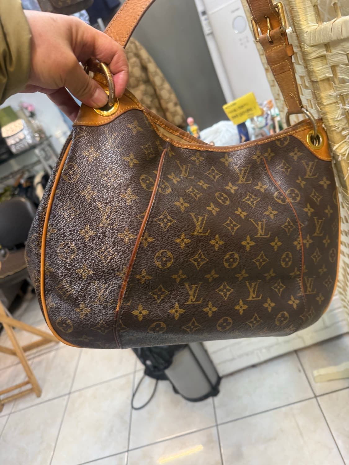 정품 루이비통 갈리에라 숄더백 팝니다 상품이미지4