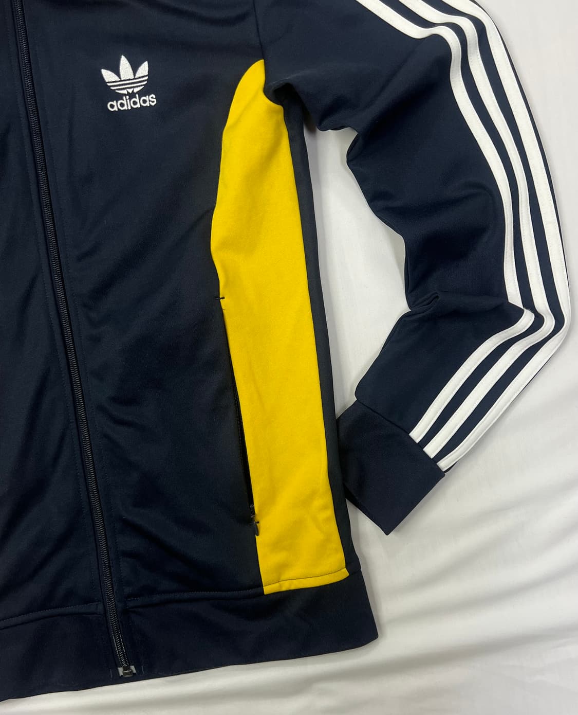 아디다스 옐로우 배색 트랙탑 상품이미지4
