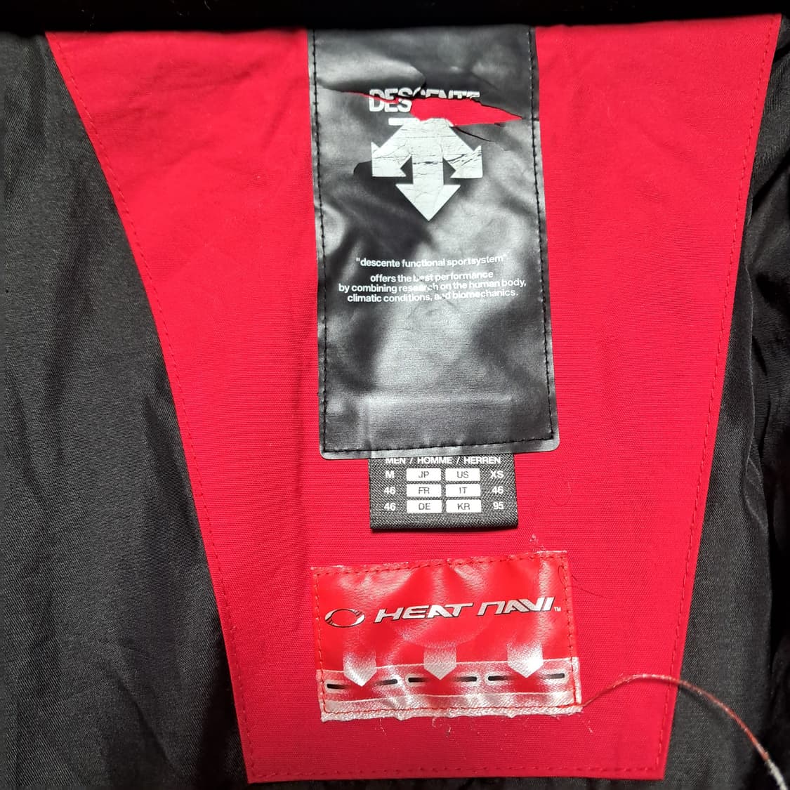 데상트 아우디 헤비패딩 스키 패딩 덕다운 95 상품이미지6