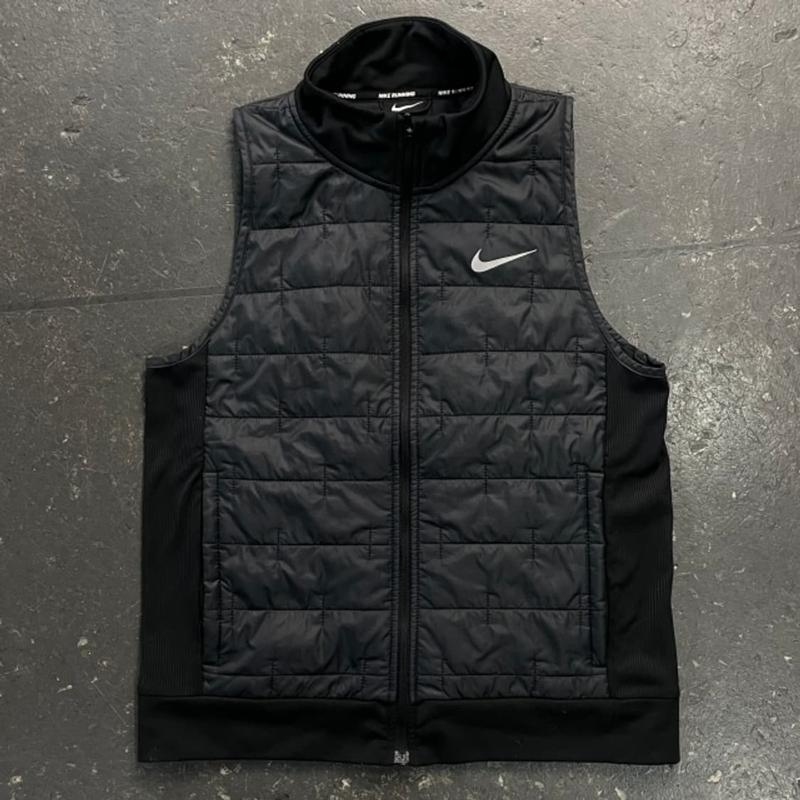 95 나이키 써마핏 런닝 경량 패딩조끼 상품이미지1