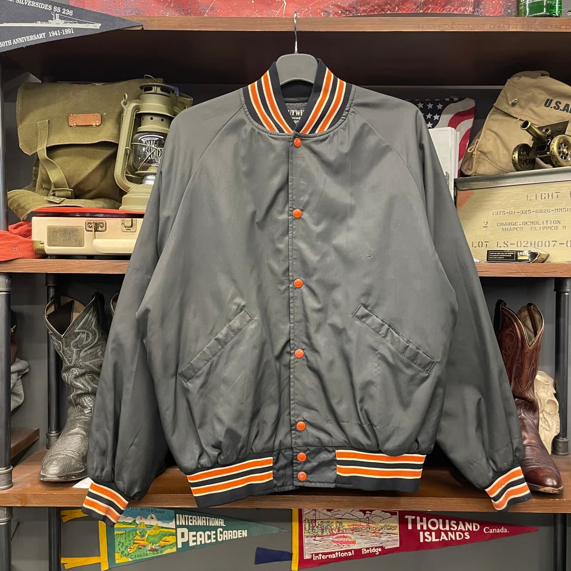 80s 버트윈 USA 베이스볼 팀 새틴 자켓 상품이미지2