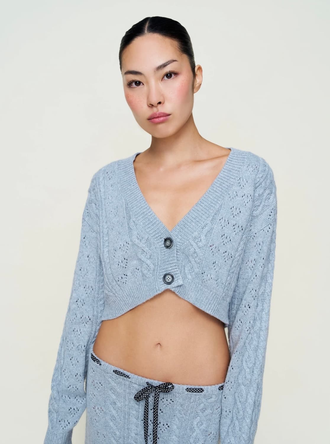 [XS,S,M]귀조 25fw Noah Wool Cable 크롭 가디건 상품이미지1