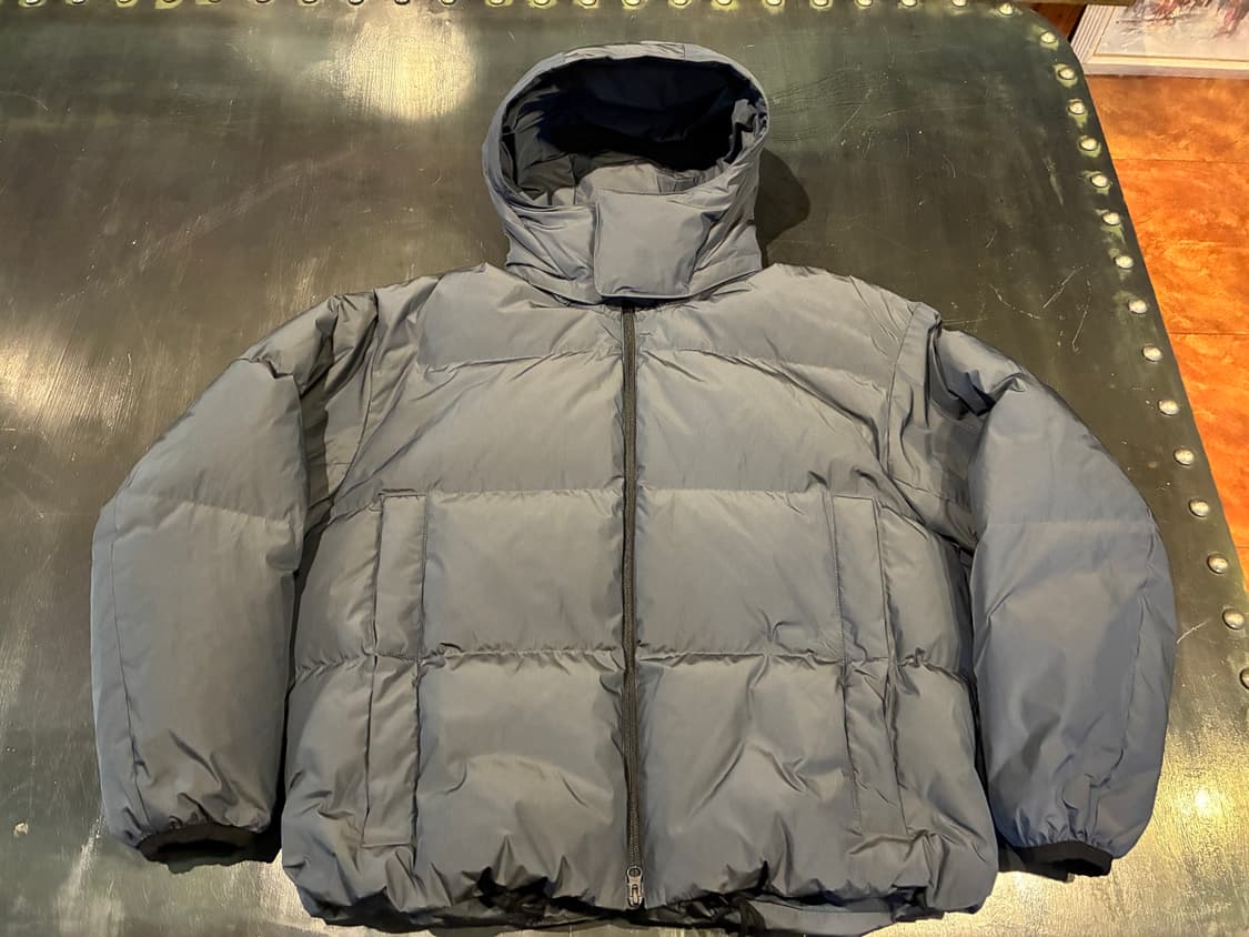 3) 해칭룸 후디드 다운 푸퍼 차콜 패딩 상품이미지1