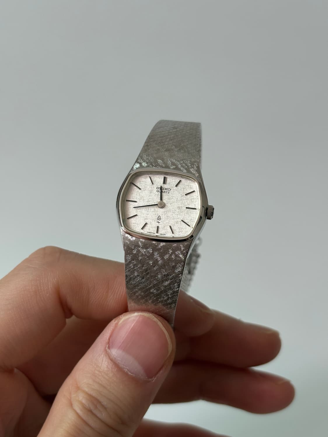 1970s Texture Bracelet Ladies Quartz 상품이미지1