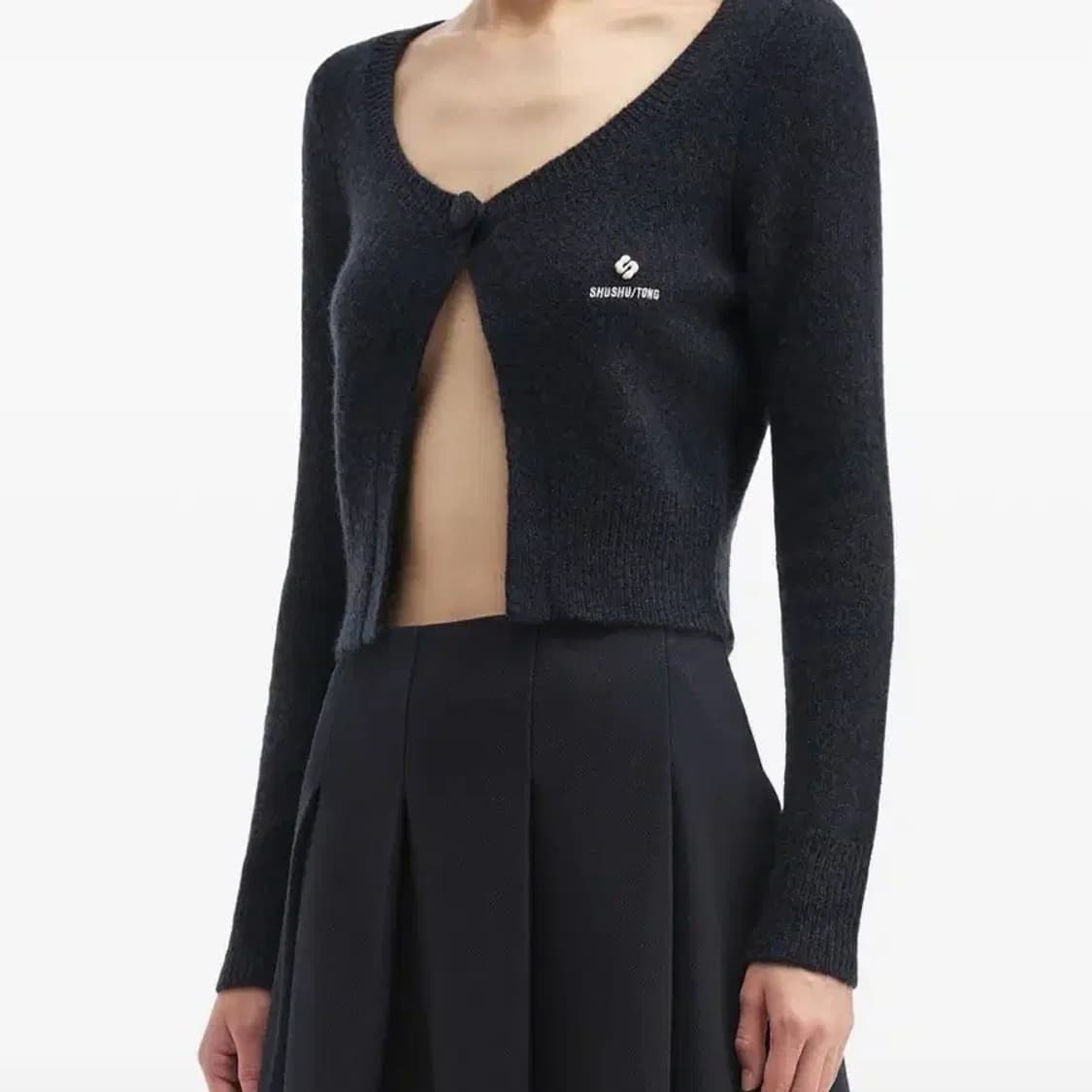 [8]슈슈통 25fw 원 버튼 캐시미어 가디건/네이비 상품이미지2