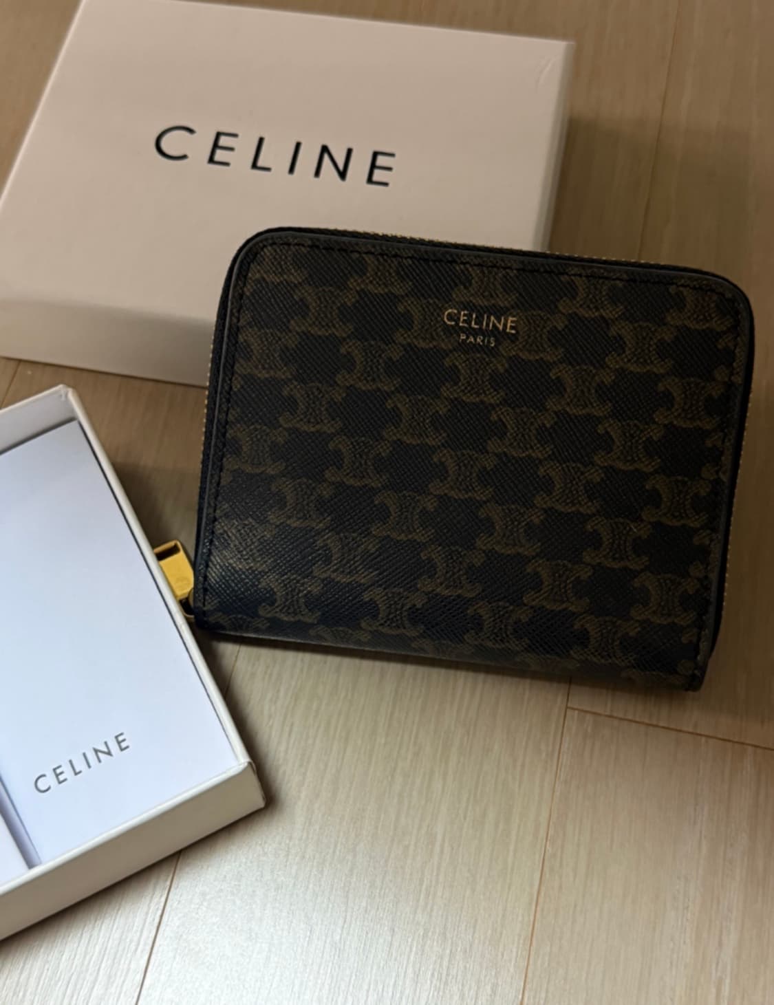 셀린느 반지갑 상품이미지1