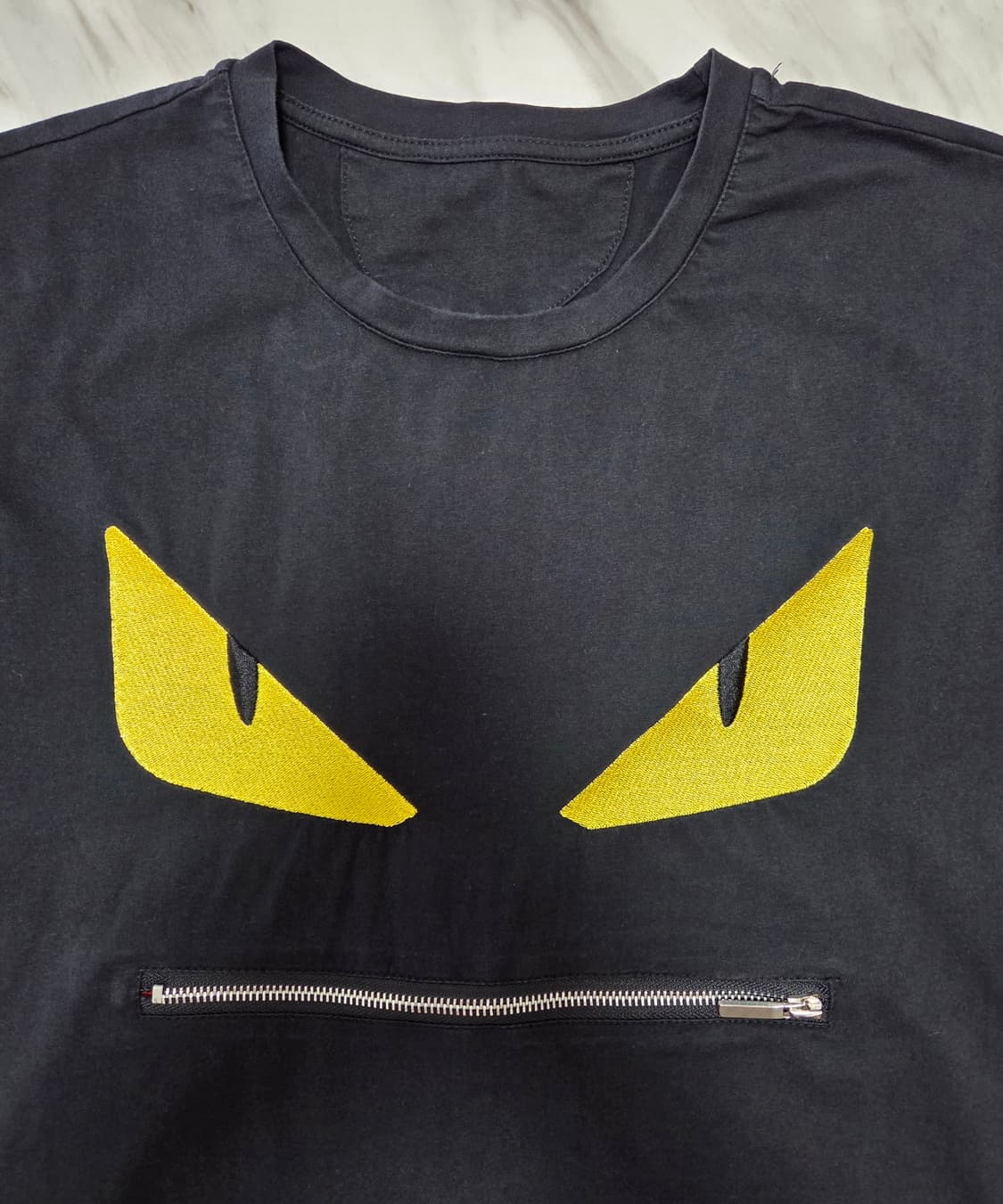 펜디 몬스터 지퍼디테일 반팔 티셔츠  상품이미지3