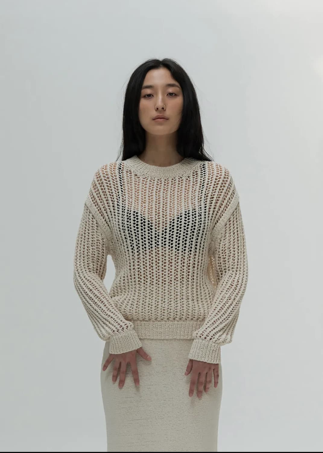 아모멘토 크로셰 풀오버 니트 아이보리 상품이미지1