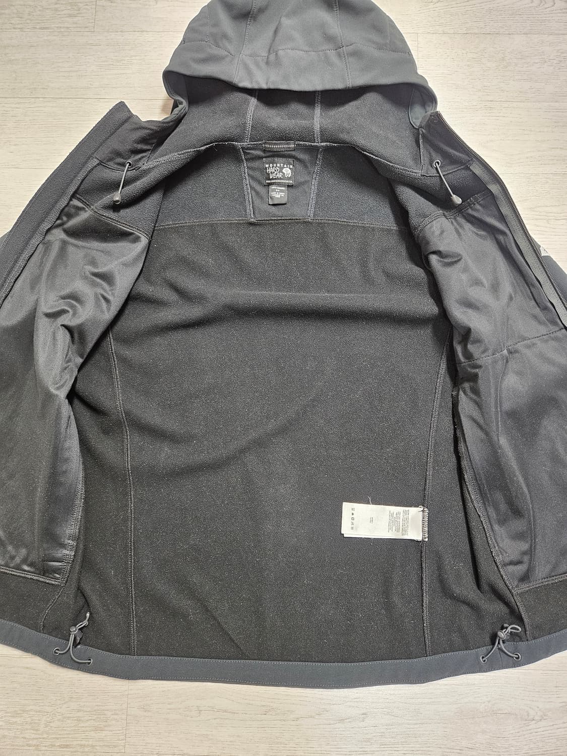 마운틴하드웨어 윈드브레이커 95 상품이미지3