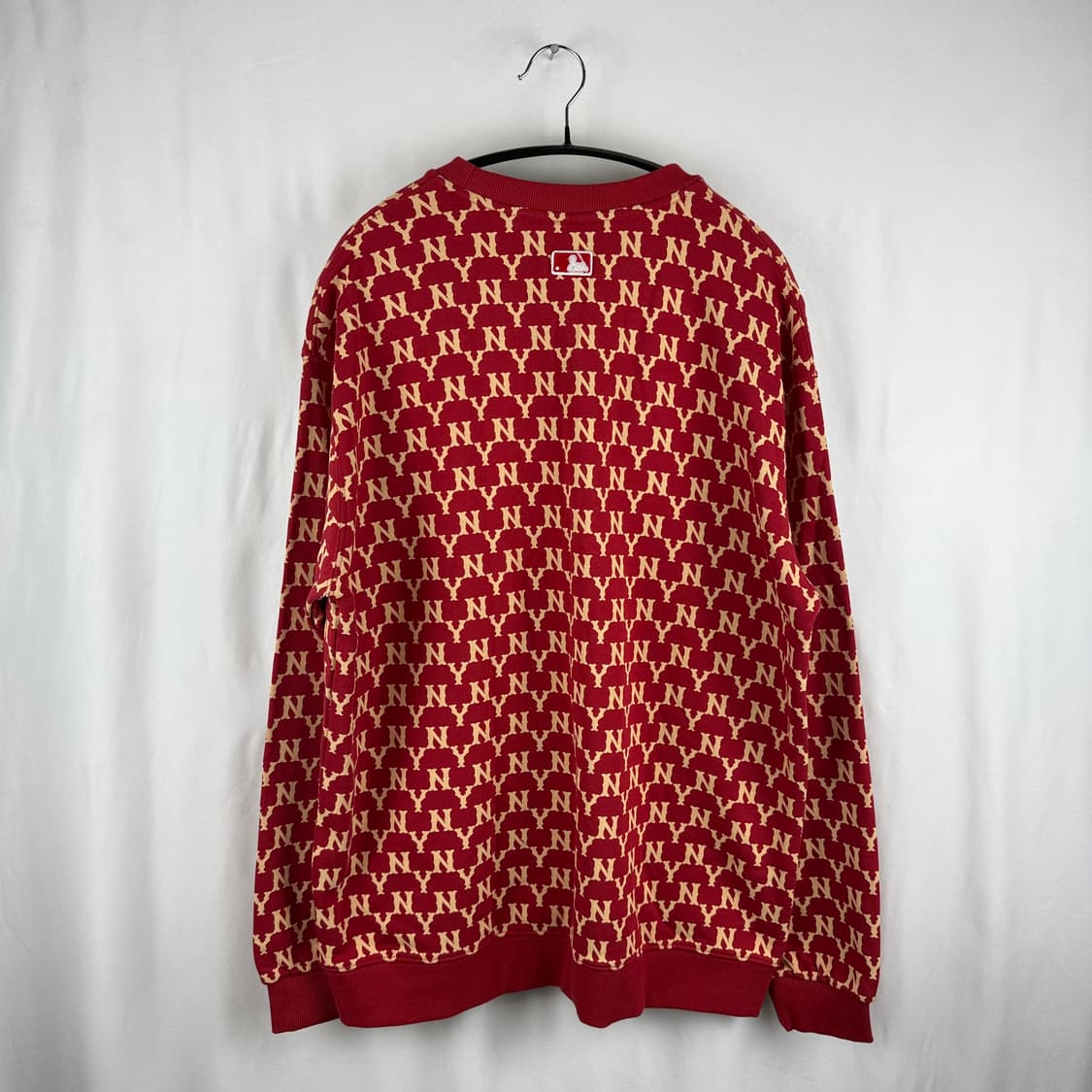 M) MLB 뉴욕양키즈 모노그램 맨투맨 레드 상품이미지8