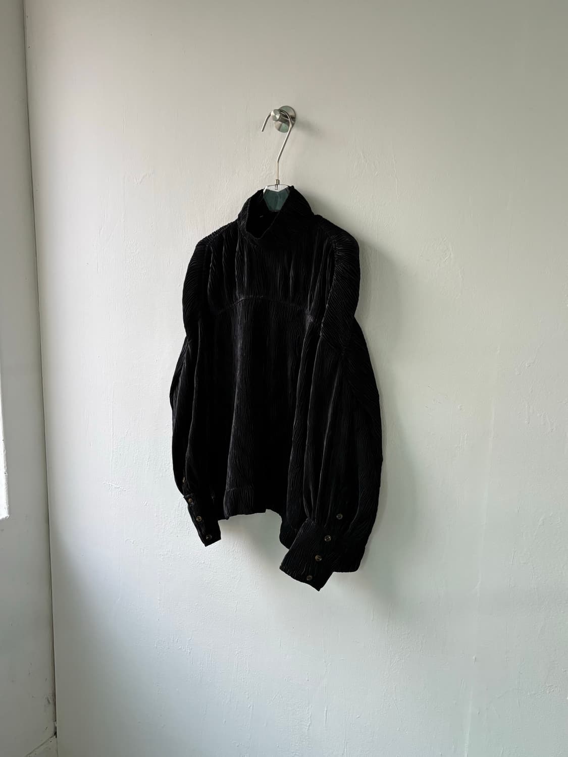 가니 플리츠 하이넥 셔츠 상품이미지3