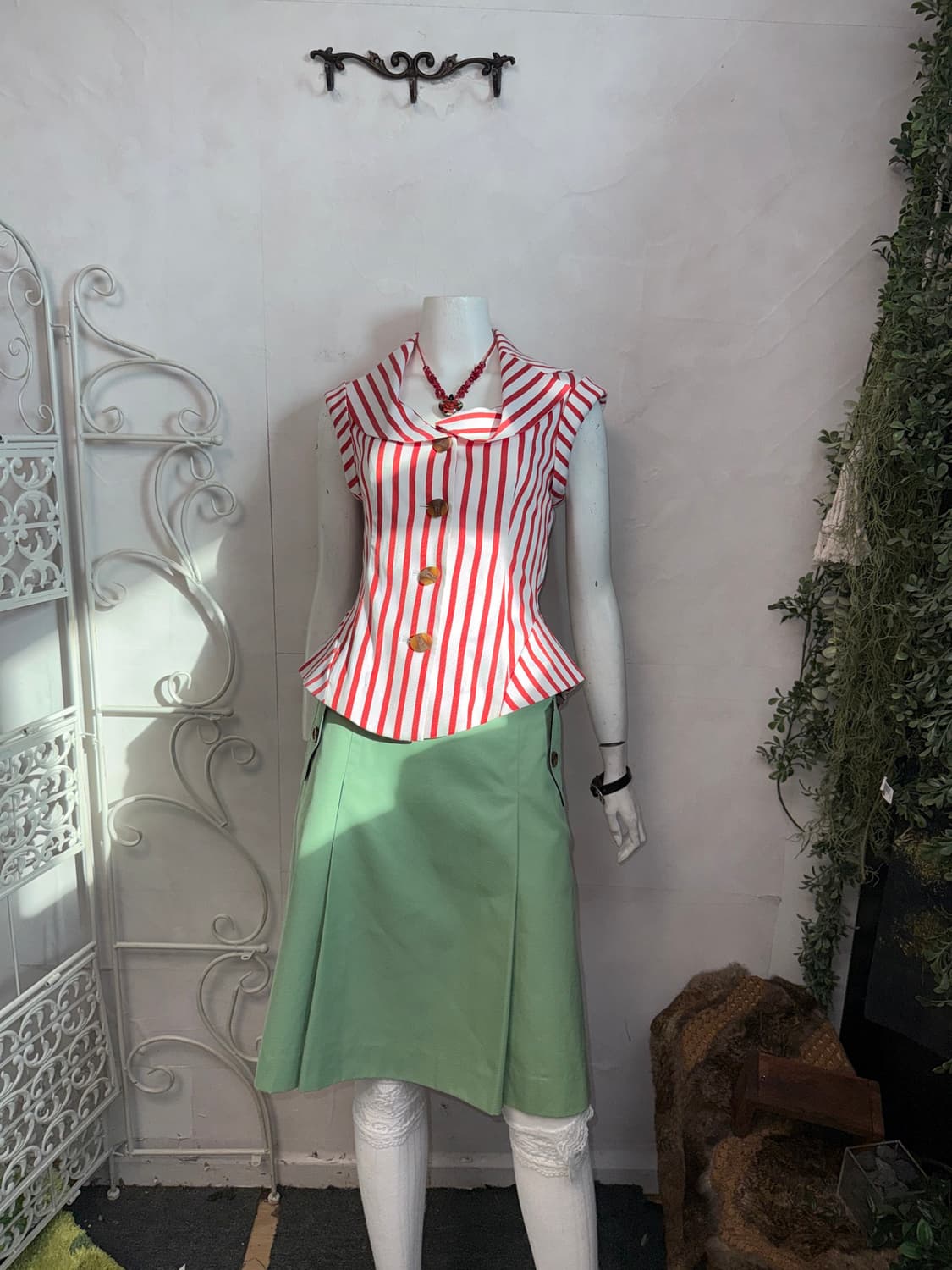 Jessi Newyork red stripe button vest 상품이미지6