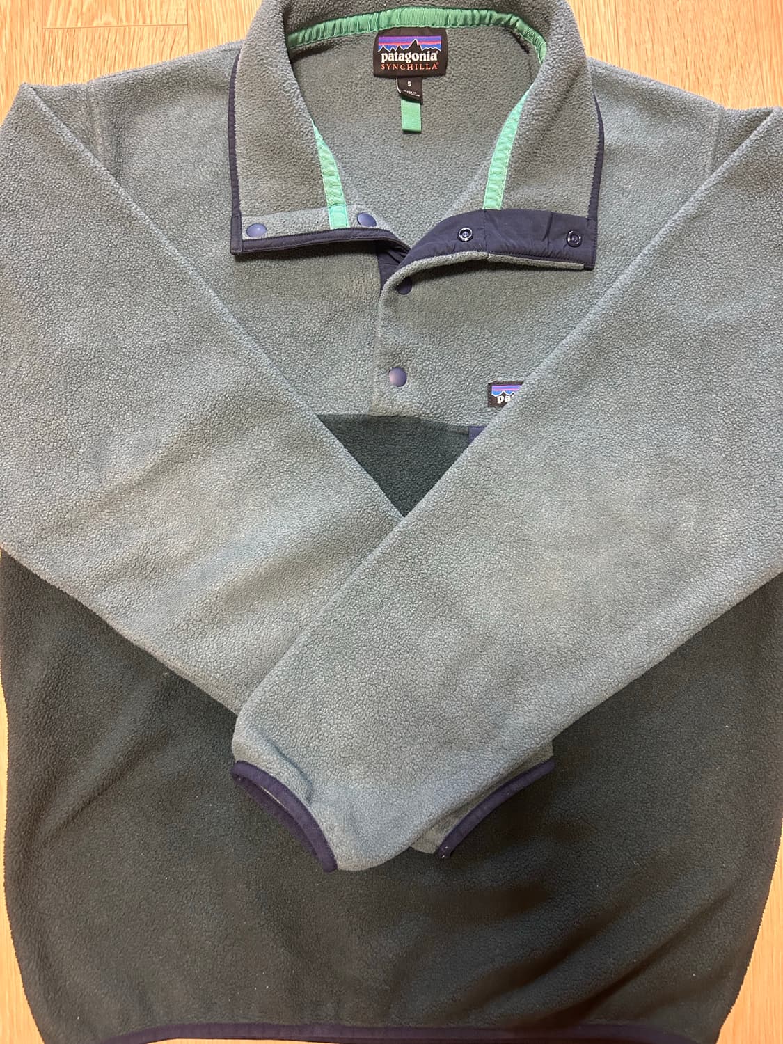 파타고니아 신칠라 다크 그린 상품이미지3