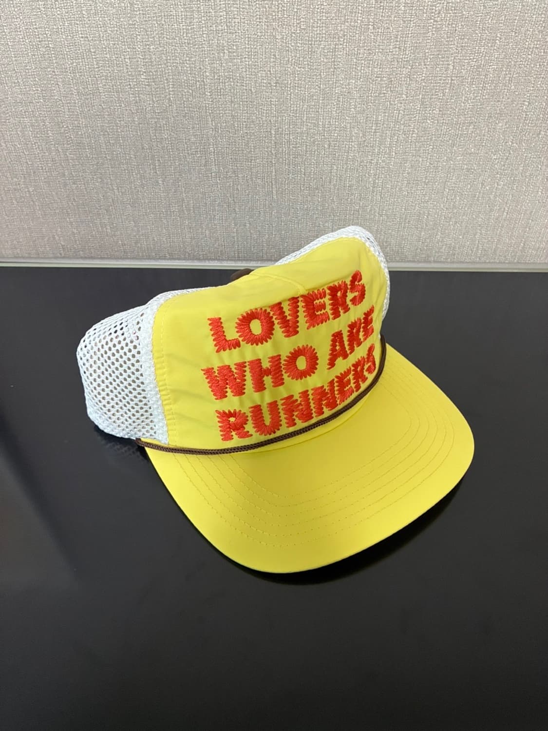 알렉스조노 LOVERS WHO ARE RUNNER 상품이미지1